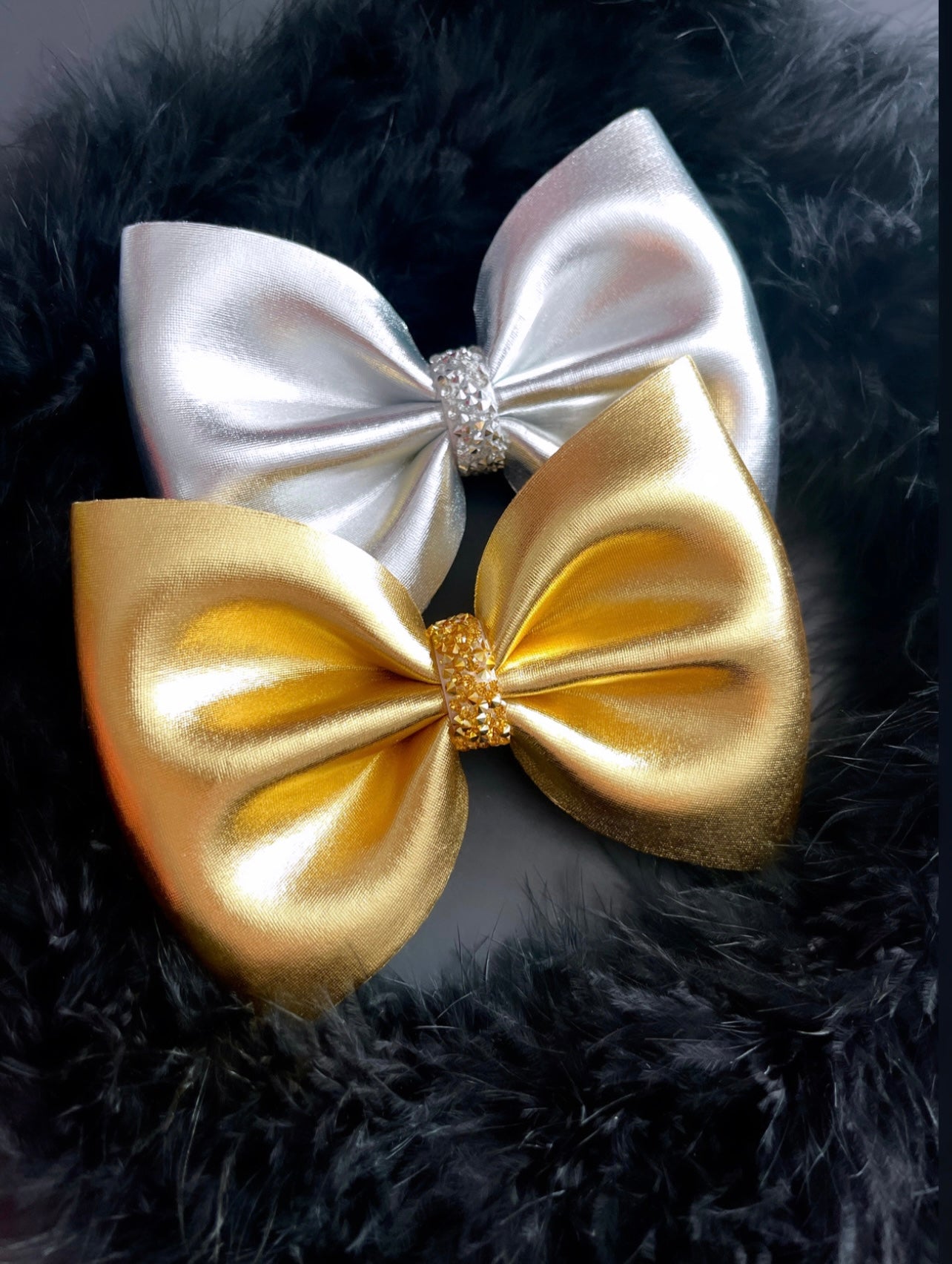 METALLIC GOLD & SILVER PUFFS